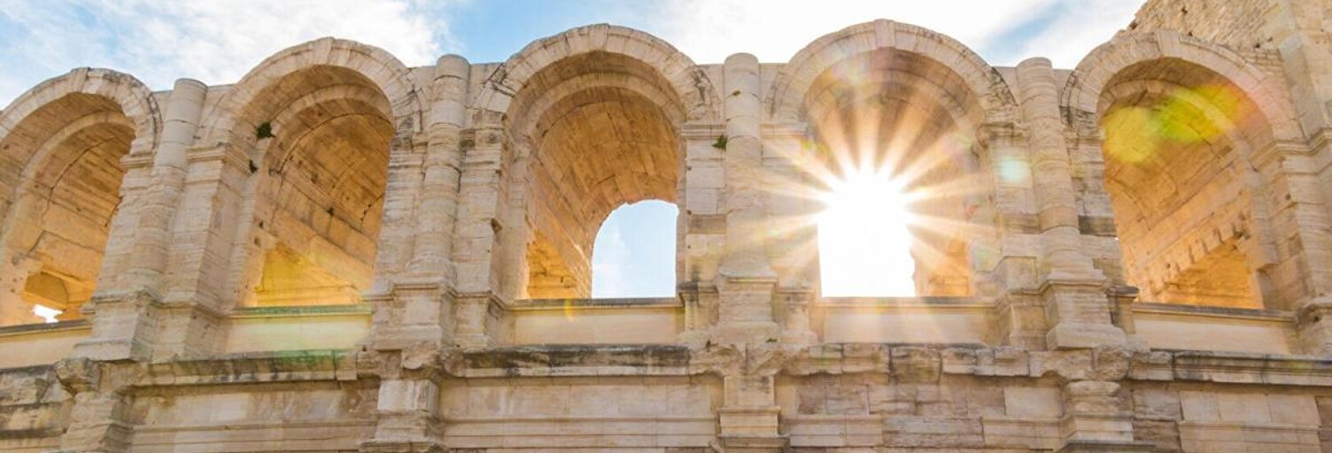 Maison 11 Pièces 800 m² à vendre à Arles (13200)