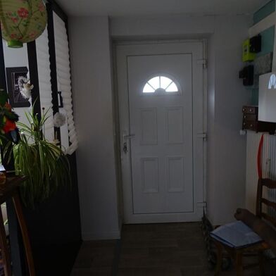 Appartement 4 pièces 90000 €