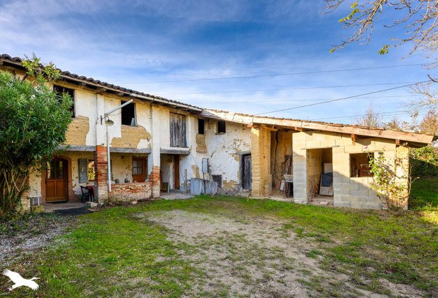 Ferme (tte) de 5 pièces principales — photo 1