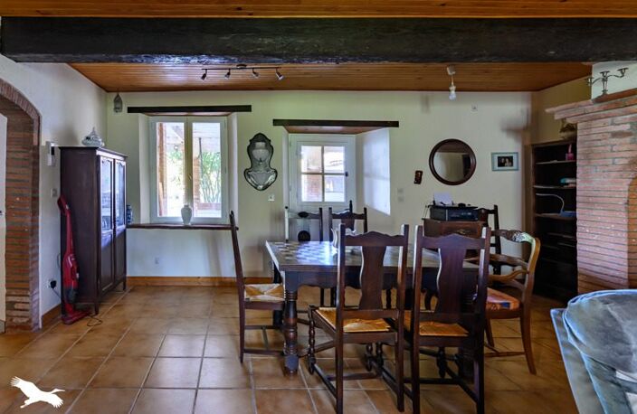 Ferme (tte) de 5 pièces principales — photo 4