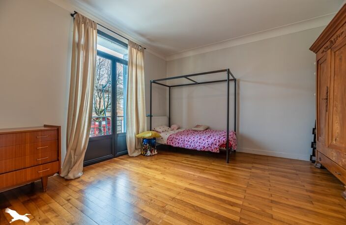 Maison de ville de 8 pièces principales — photo 5