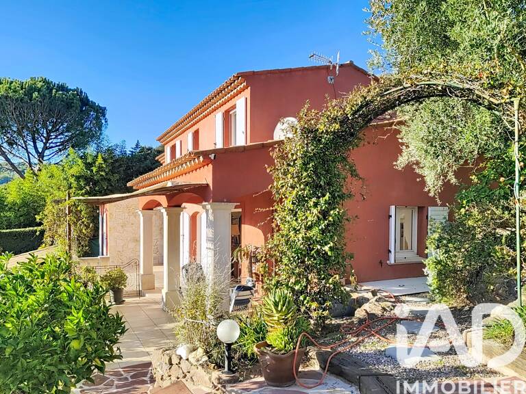 Vente Maison/villa 6 pièces — photo 1