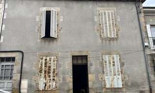 Immeuble   m² à vendre à Saint-Privat (19220)