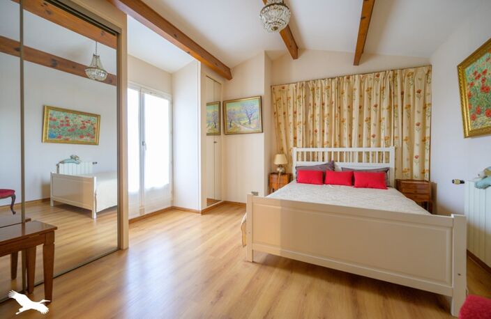 Villa de 7 pièces principales — photo 5
