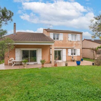 Maison 6 pièces 483000 €