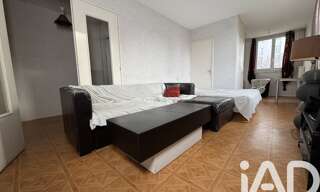 Appartement 1 Pièce 34 m² à vendre à Les Ulis (91940)