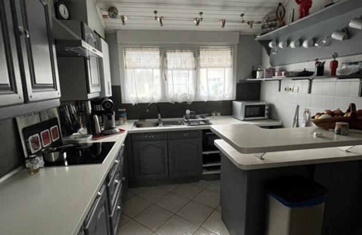 Maison de bourg de 8 pièces principales — photo 3