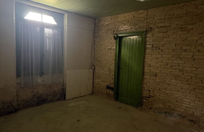 Vente maison 4 pièces 200 m² Val-de-Livenne (33860) — photo 3