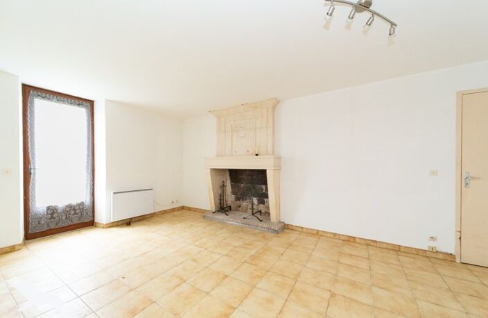 Vente maison 5 pièces 99 m² Montendre (17130) — photo 3