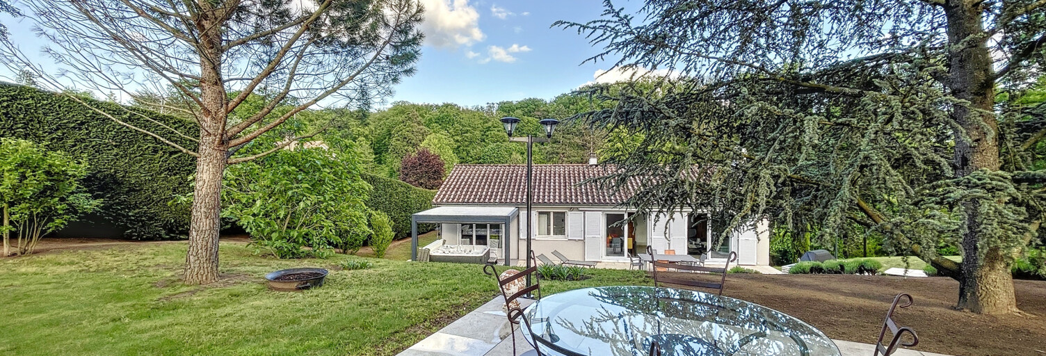 Maison 6 Pièces 133 m² à vendre à Lissieu (69380)