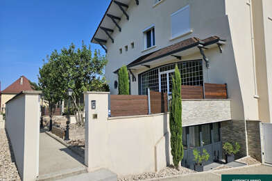 Maison 9 pièces 465000 €