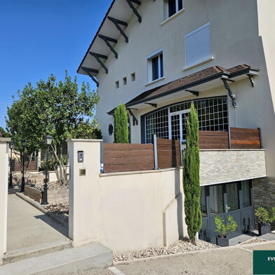 Maison 9 pièces 465000 €
