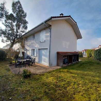 Maison 4 pièces 590000 €