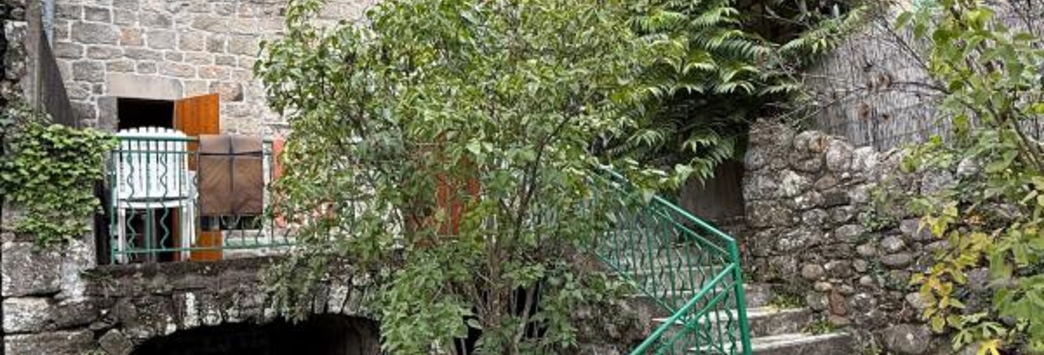 Maison 4 Pièces 167 m² à vendre à Chambonas (07140)