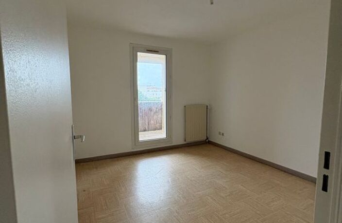 Résidence "Les Pierres Blanches" - T3 n°E40410056L — photo 5