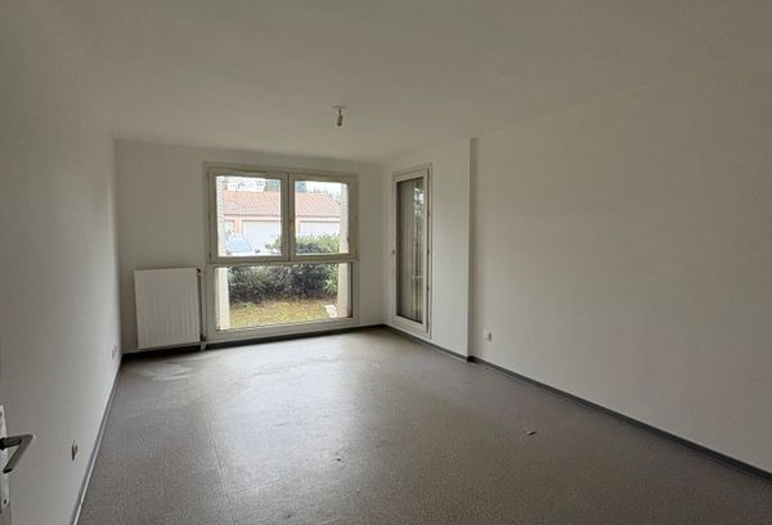 Résidence « Les Pierres Blanches » - T3 n°E40410053L — photo 1