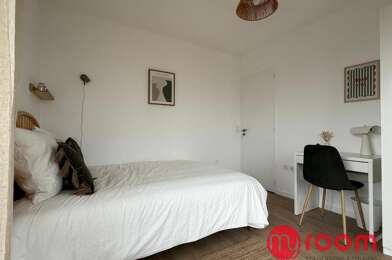 Appartement 5 pièces 685 €