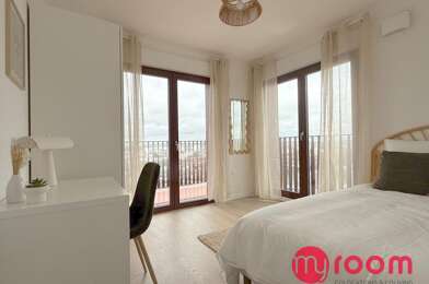 Appartement 5 pièces 685 €