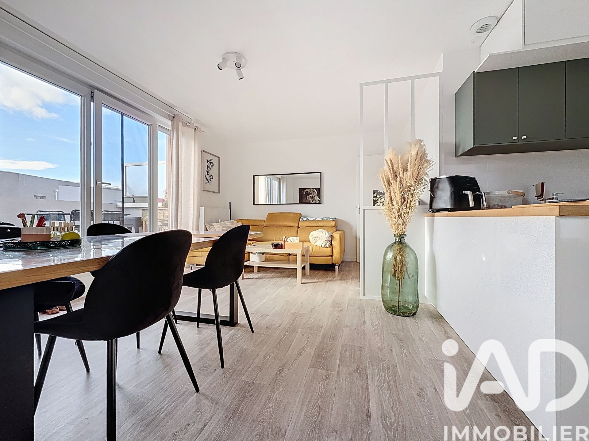 Vente Appartement 3 pièces - Photo 2