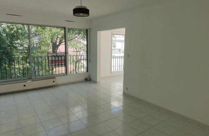 F4 80m2 avec balcon, cave et 2 parkings privatifs - Proche t — photo 4