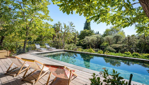 Villa / Maison 6 pièces  à vendre Sanary-sur-Mer 83110