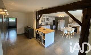 Maison 8 Pièces 200 m² à vendre à Donnezac (33860)