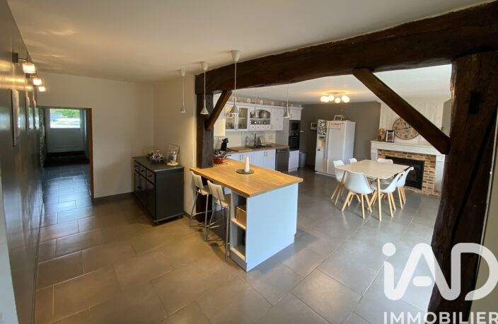 Vente Maison/villa 8 pièces — photo 4
