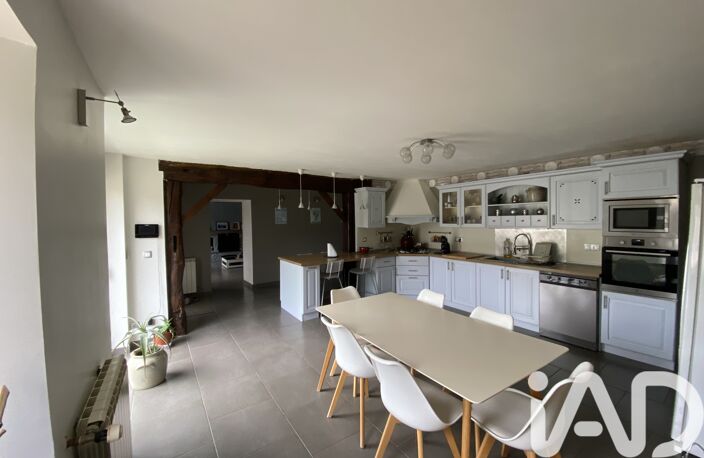 Vente Maison/villa 8 pièces — photo 5