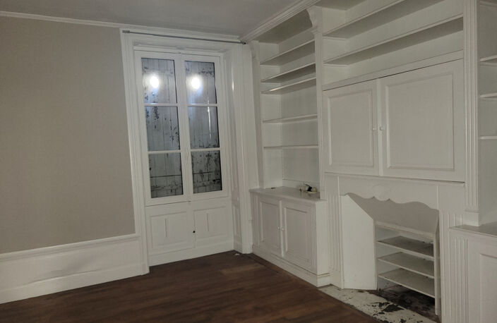 MAISON + GAR + CAVE POITIERS - 6 pièce(s) - 190.85 m2 — photo 3