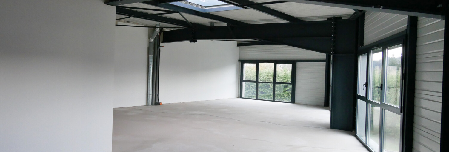 Local industriel  126 m² à vendre à Sillingy (74330)