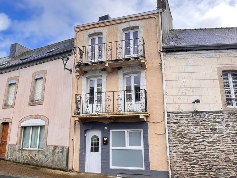 Immeuble À Vendre — photo 1