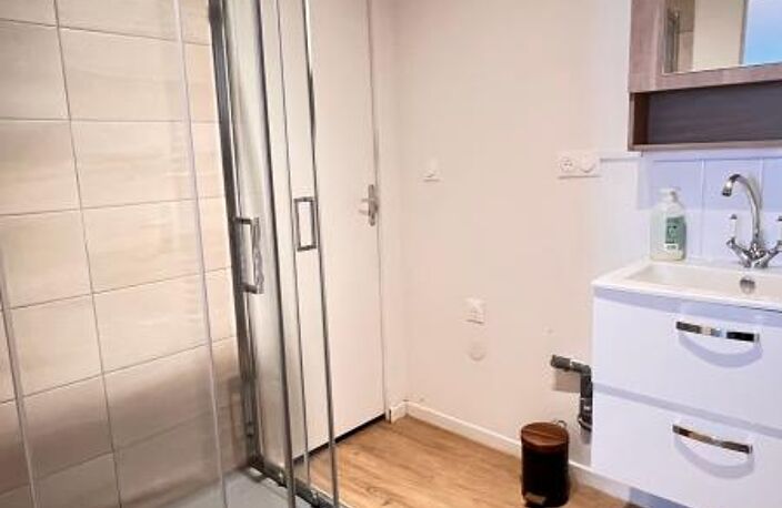 Immeuble À Vendre — photo 4