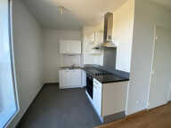 T1 _ Quartier BOTTIERE  Studio contemporain dans un immeuble — photo 3