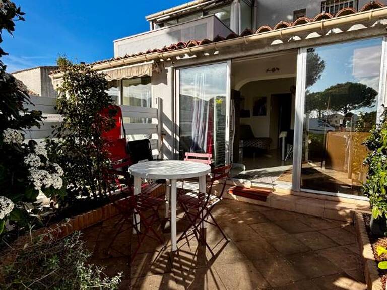 Superbe appartement 2 pièces en rez-de-jardin avec terrasse et parking — photo 1