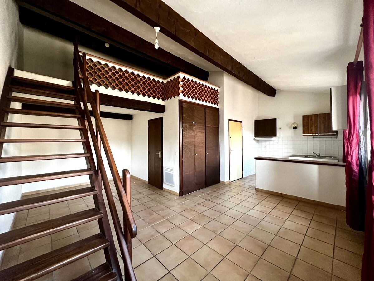 Appartement  T1 à vendre Pierrefeu-du-Var 83390