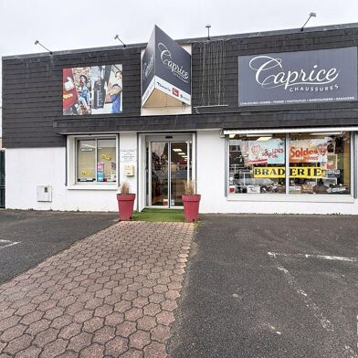 Commerce  264000 €