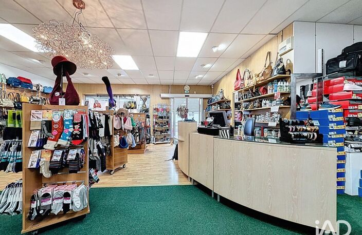 Vente Murs commerciaux 300 m&sup2; — photo 3