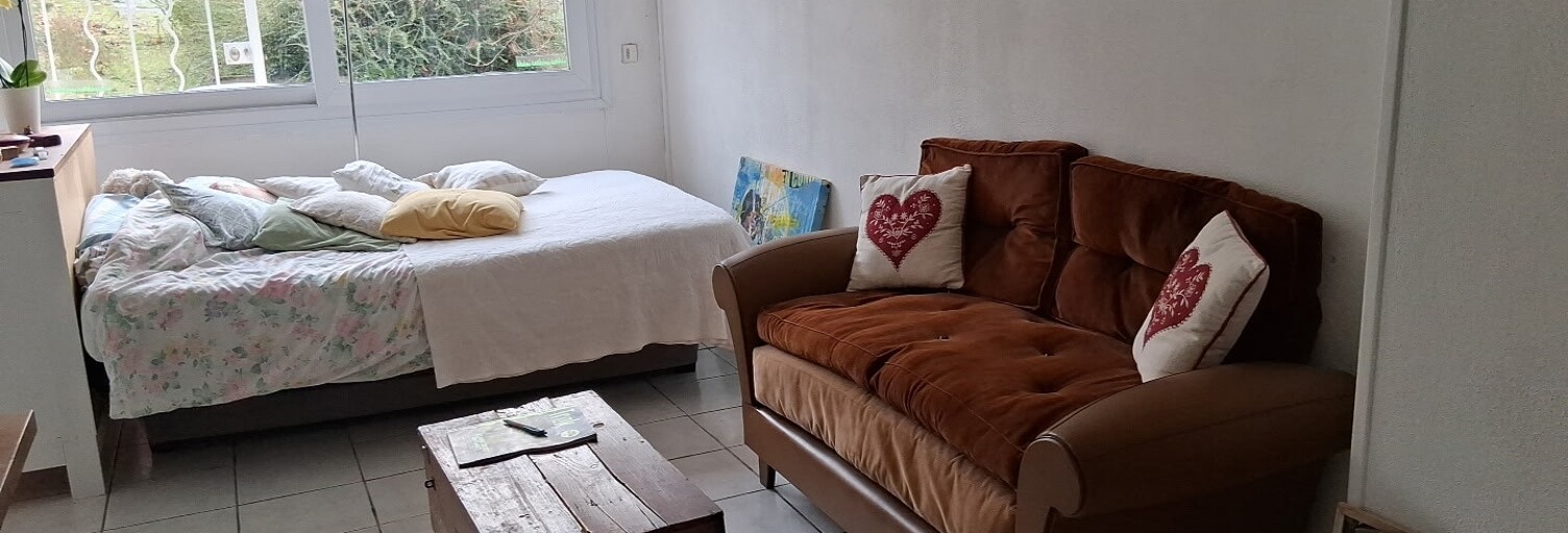 Immeuble  150 m² à vendre à Saint-Sernin-sur-Rance (12380)