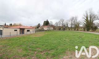 Terrain  1037 m² à vendre à Chaptelat (87270)