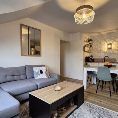 Appartement 3 pièces 180000 €