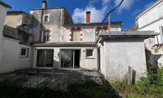 Maison 7 Pièces 222 m² à vendre à Cozes (17120)