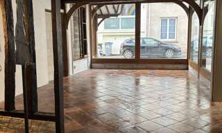 Commerce  255 m² à vendre à Forges-les-Eaux (76440)