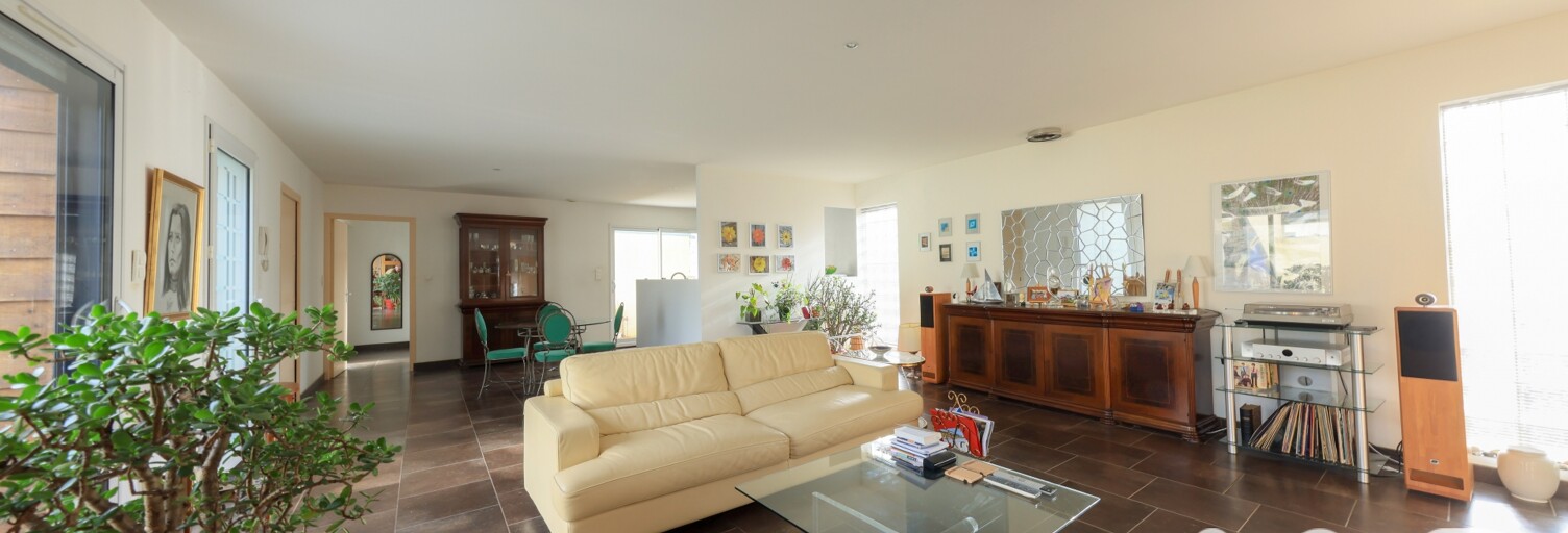 Maison 5 Pièces 121 m² à vendre à Nantes (44300)