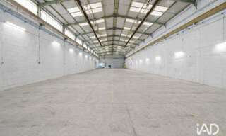 Commerce  1600 m² à vendre à Ozoir-la-Ferrière (77330)