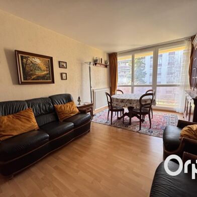 Appartement 3 pièces 174000 €