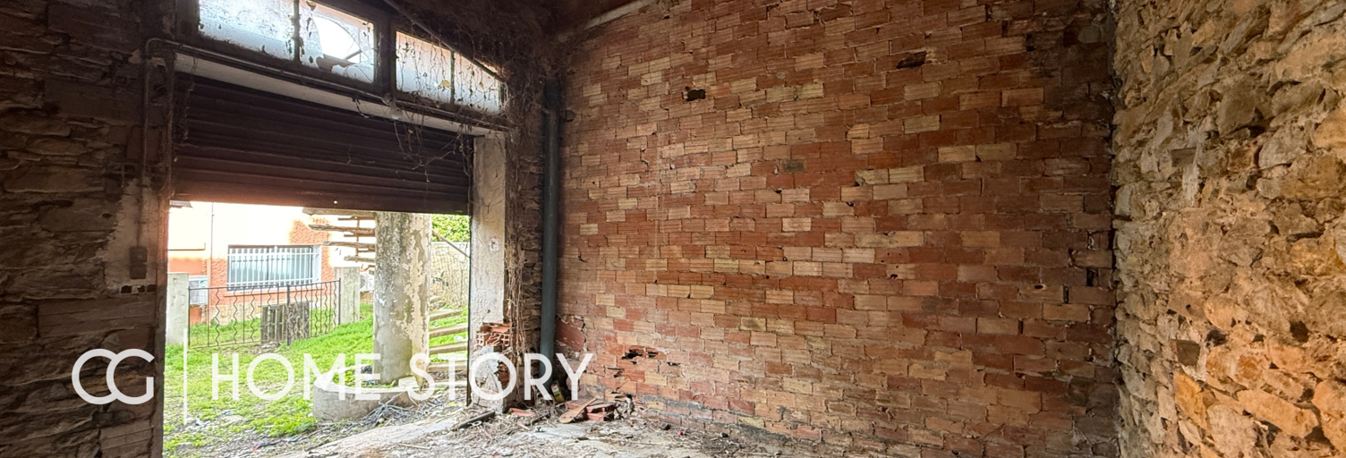 Immeuble  120 m² à vendre à Saint-Cyr-sur-Mer (83270)