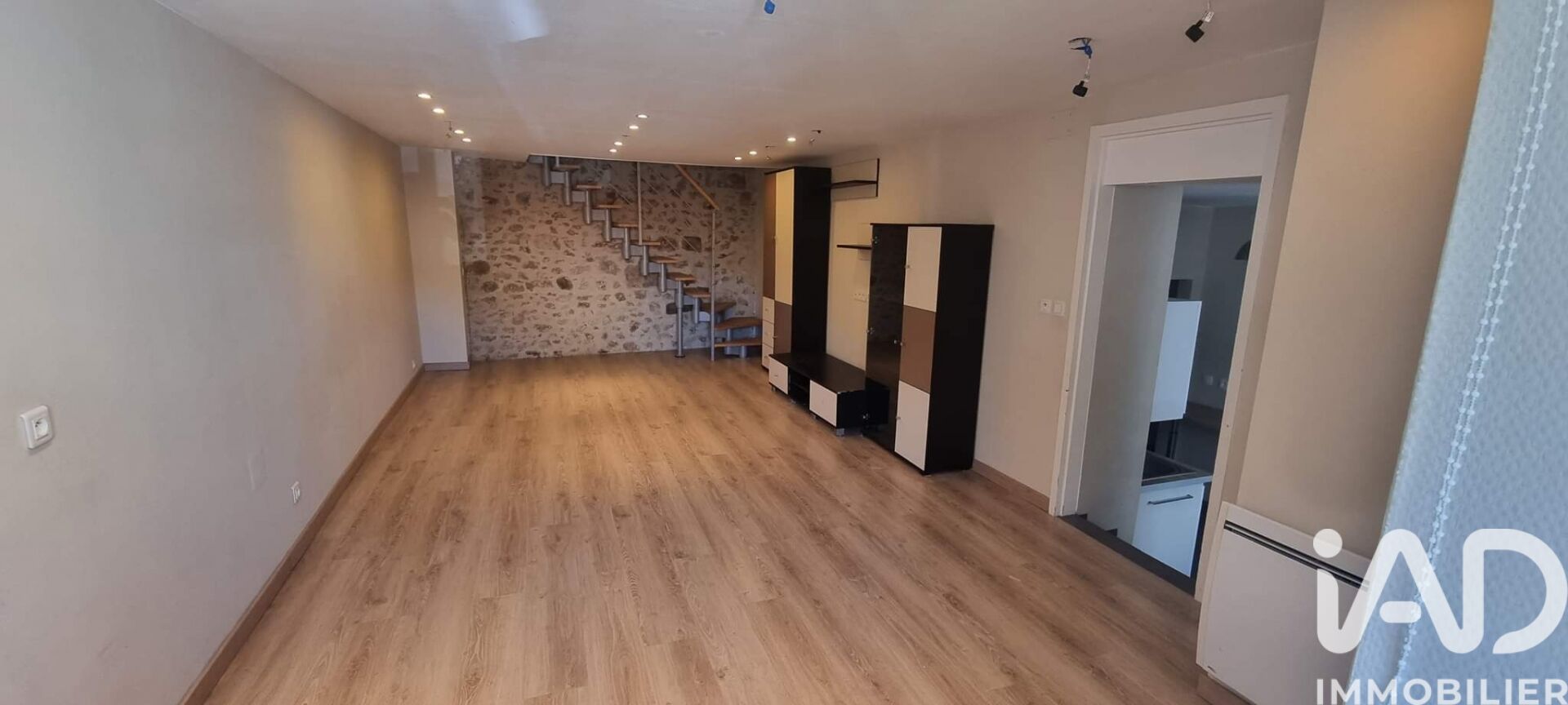 Vente Appartement 4 pièces - Photo 2