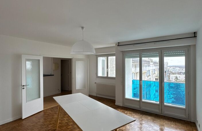 Vente Appartement 5 pièces — photo 2