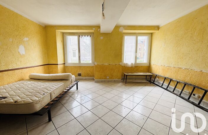 Vente Maison/villa 9 pièces — photo 2