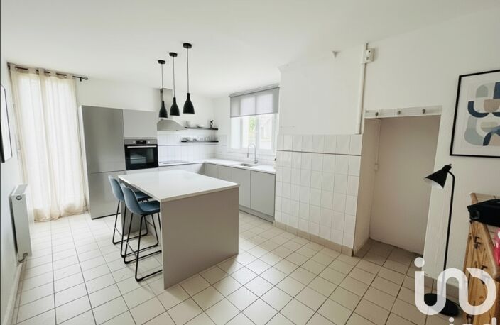 Vente Maison/villa 9 pièces — photo 3